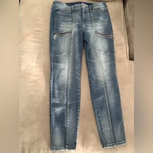 Pristine! WHBM Studded Skinny Jeans-sz 8